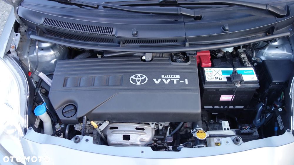 Toyota Yaris 1.33 Luna - 34