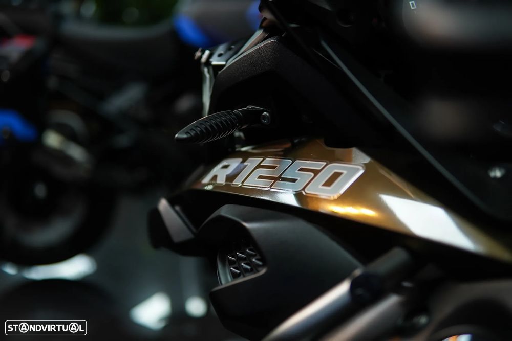 BMW R 1250 GS Adventure EXCLUSIVE Akrapovic - 19