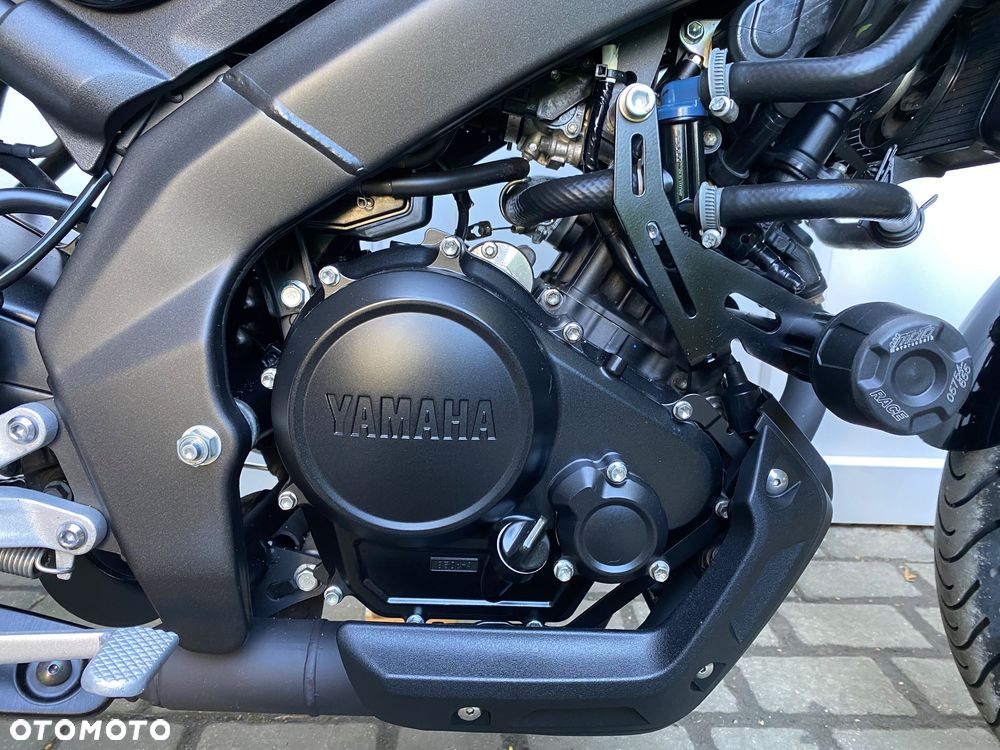 Yamaha XSR - 21