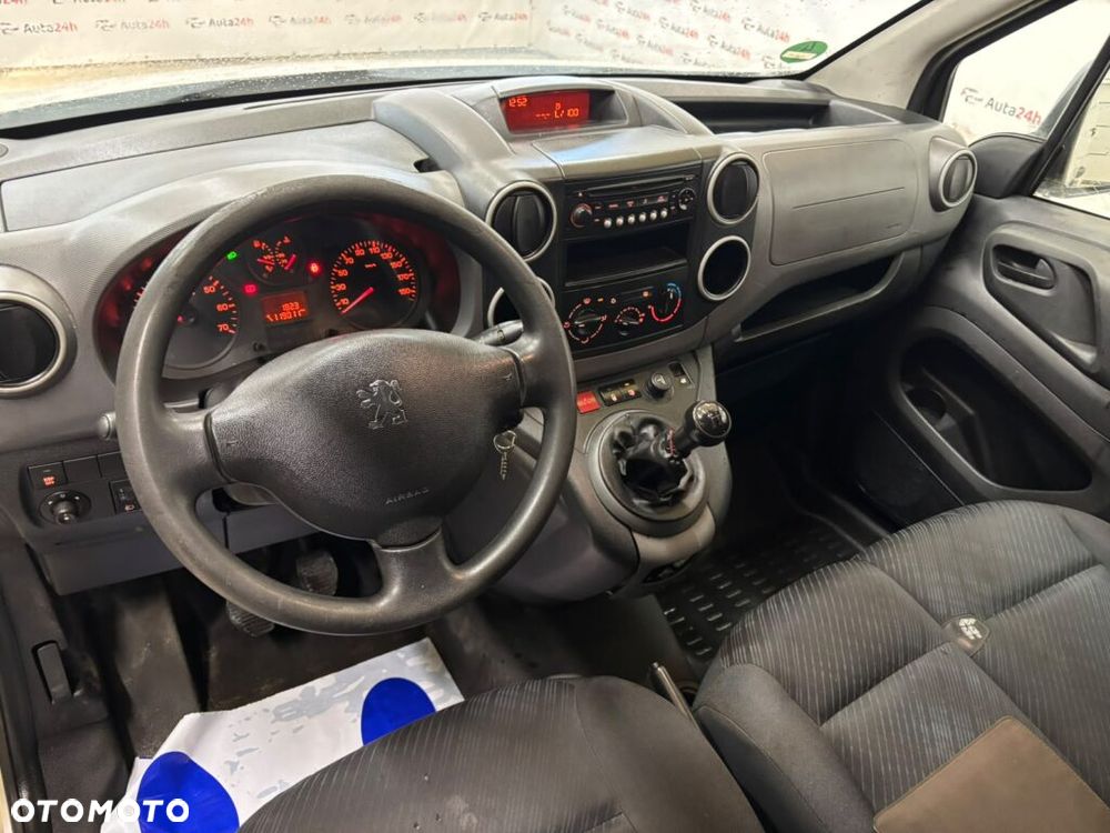 Peugeot Partner - 8