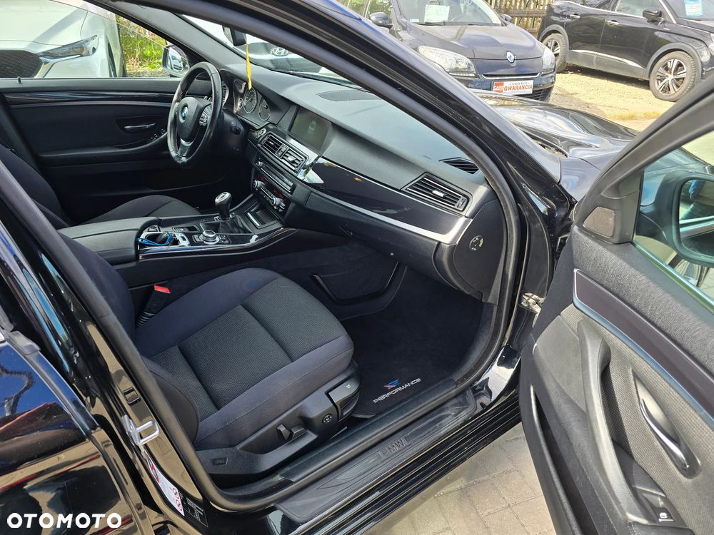 BMW Seria 5 - 11