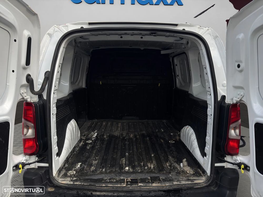 Toyota Proace City 1.5 D-4D 3 L 1 L - 17