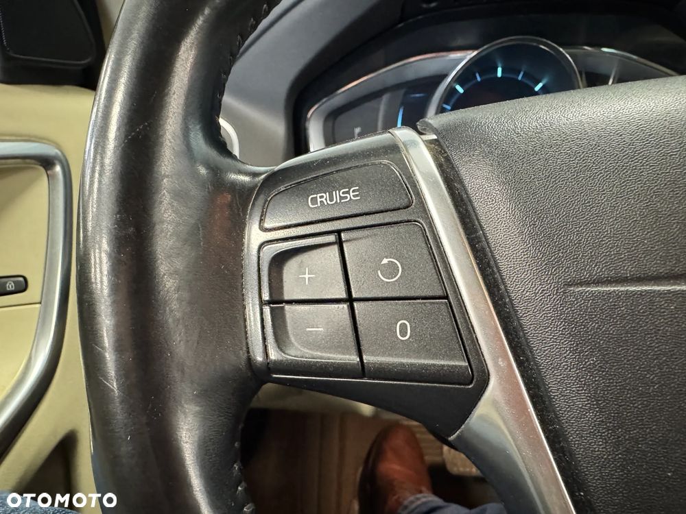 Volvo XC 60 D4 Drive-E Kinetic - 12