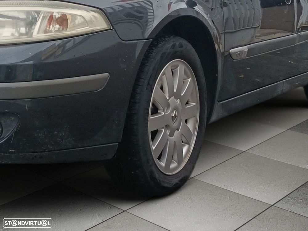 Renault Laguna 1.6 Privilège - 18