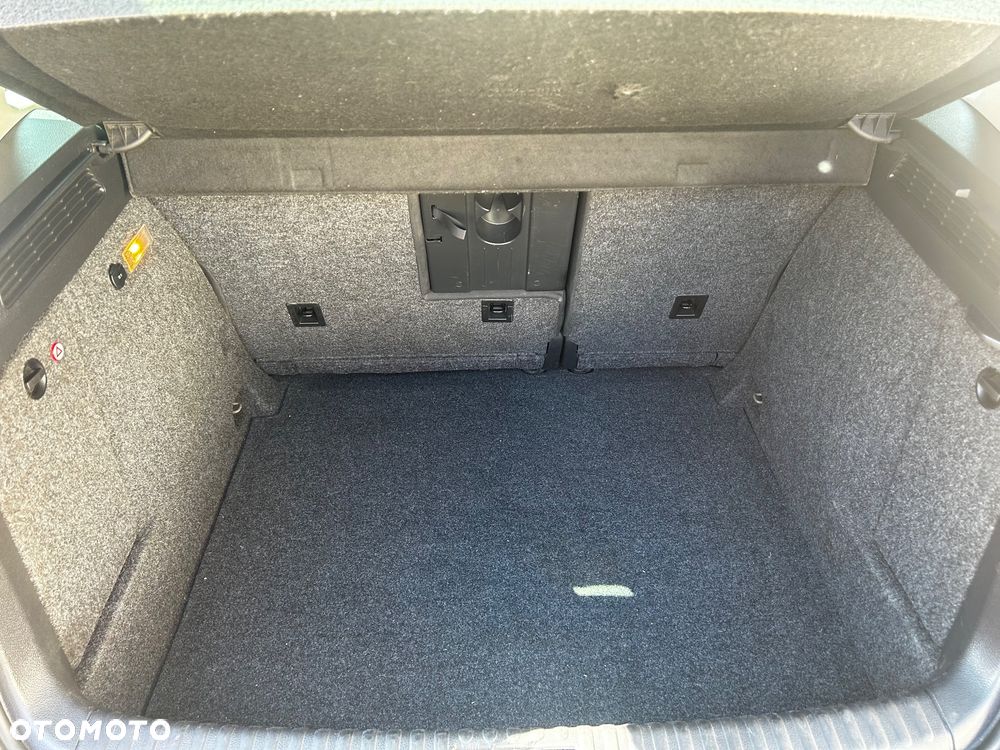 Volkswagen Tiguan 2.0 TDI BlueMot Trend&Fun - 25