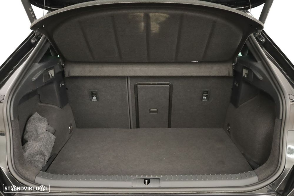 Cupra Formentor 1.5 e-Hybrid DSG - 21