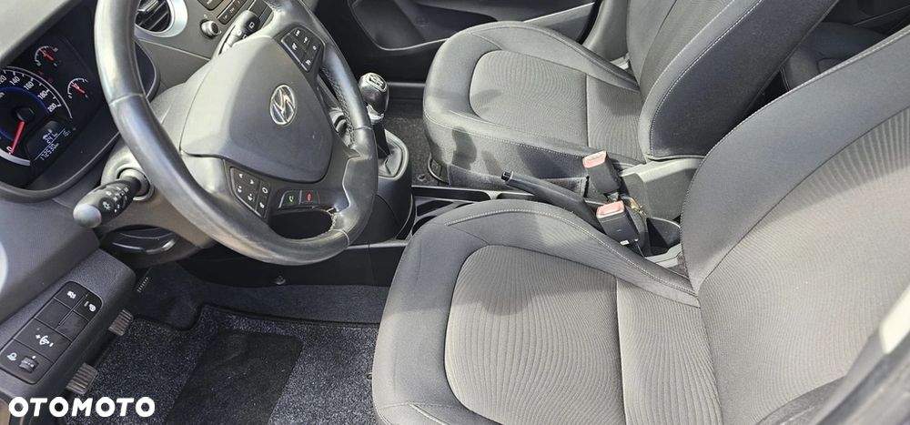 Hyundai i10 1.2 Trend - 8