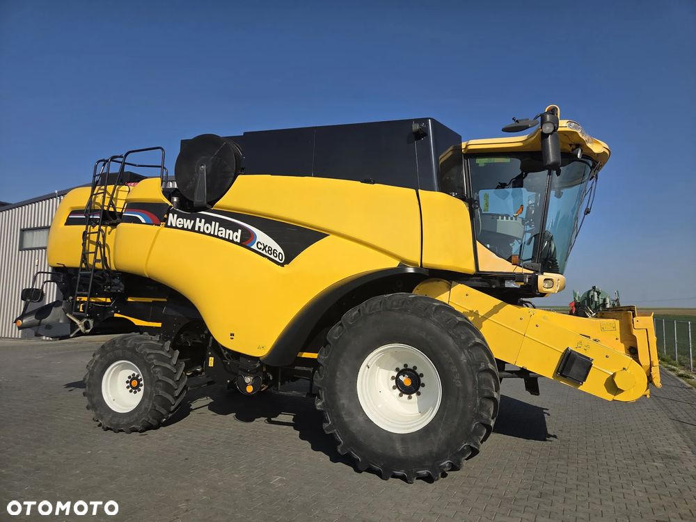 New Holland CX 860 2005 Rok, Nie Malowany, Stan Idealny - 9