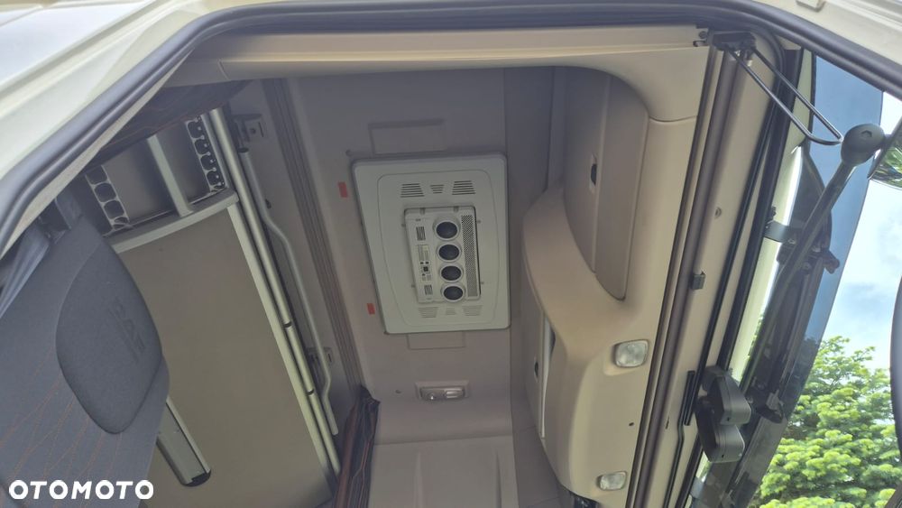DAF DAF///XF///480///SUPER  SPACE CAB///2021///EURO6/// SKRZYNIOWY///26000 KG/// DŁUGOŚĆ 9.60///WECON/// WINDA///KLIMATYZACJA POSTOJOWA///WYŚWIETLACZ OBCIĄŻENIA///XENONY///STAN BARDZO DOBRY - 33