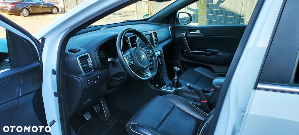Kia Sportage - 8