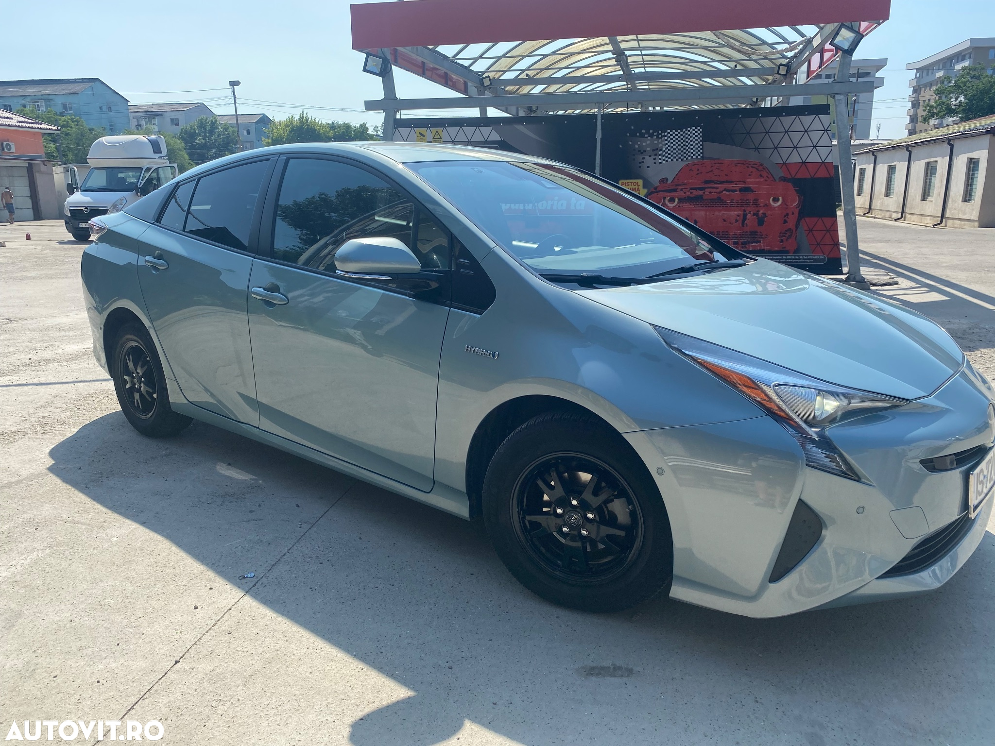 Toyota Prius 1.8 Dual VVT-i Luna - 3