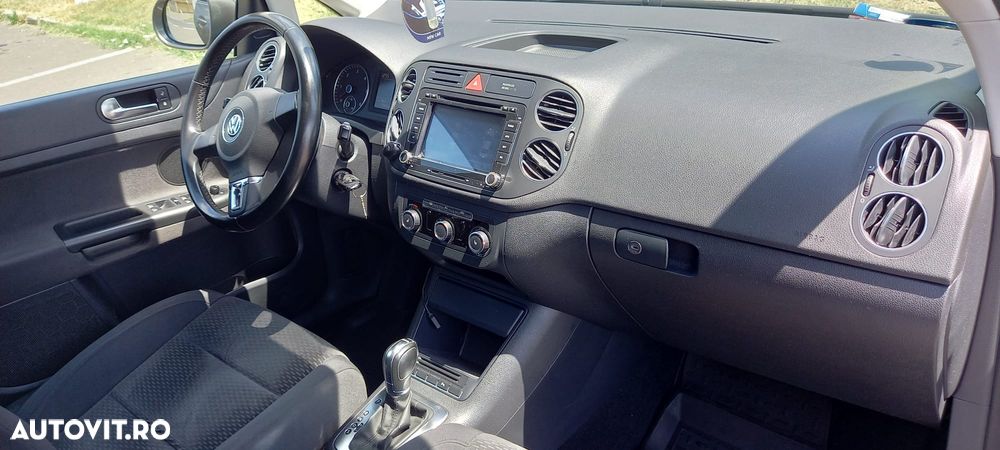Volkswagen Golf Plus 2.0 TDI DPF Trendline DSG - 15