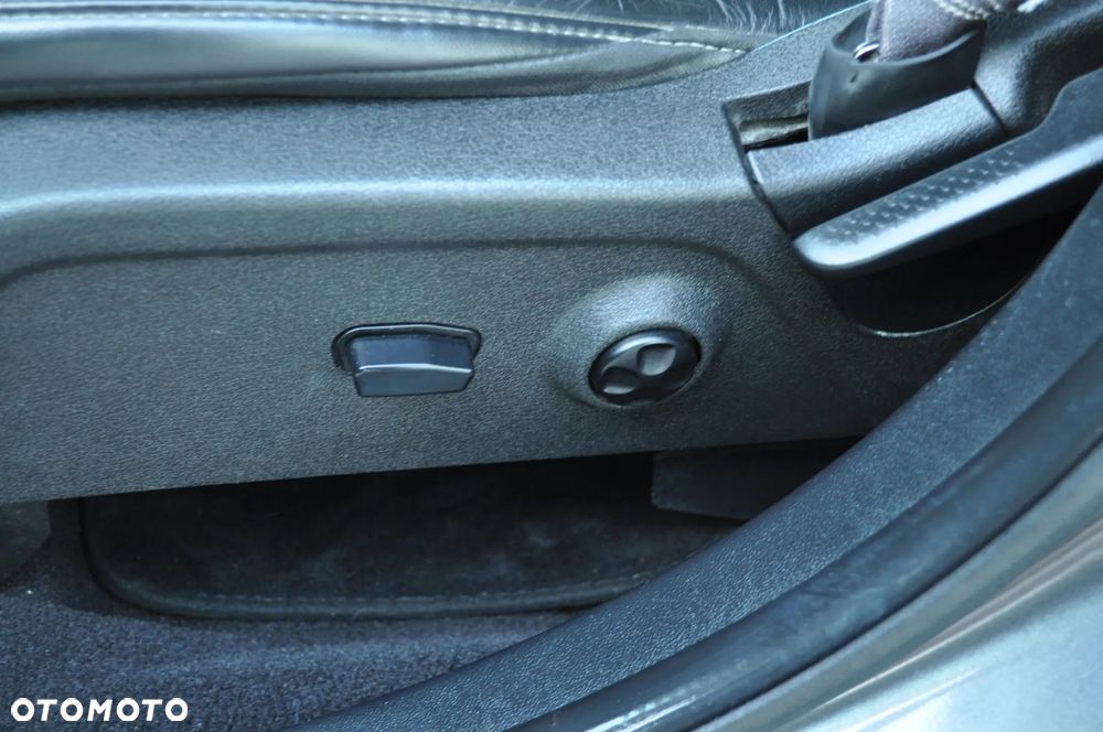Fiat Freemont 2.0 Multijet Black Code AWD - 23