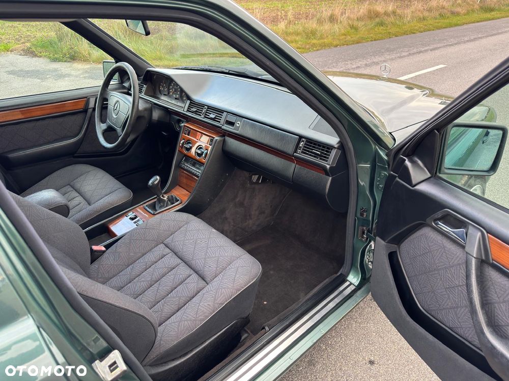 Mercedes-Benz W124 (1984-1993) - 9