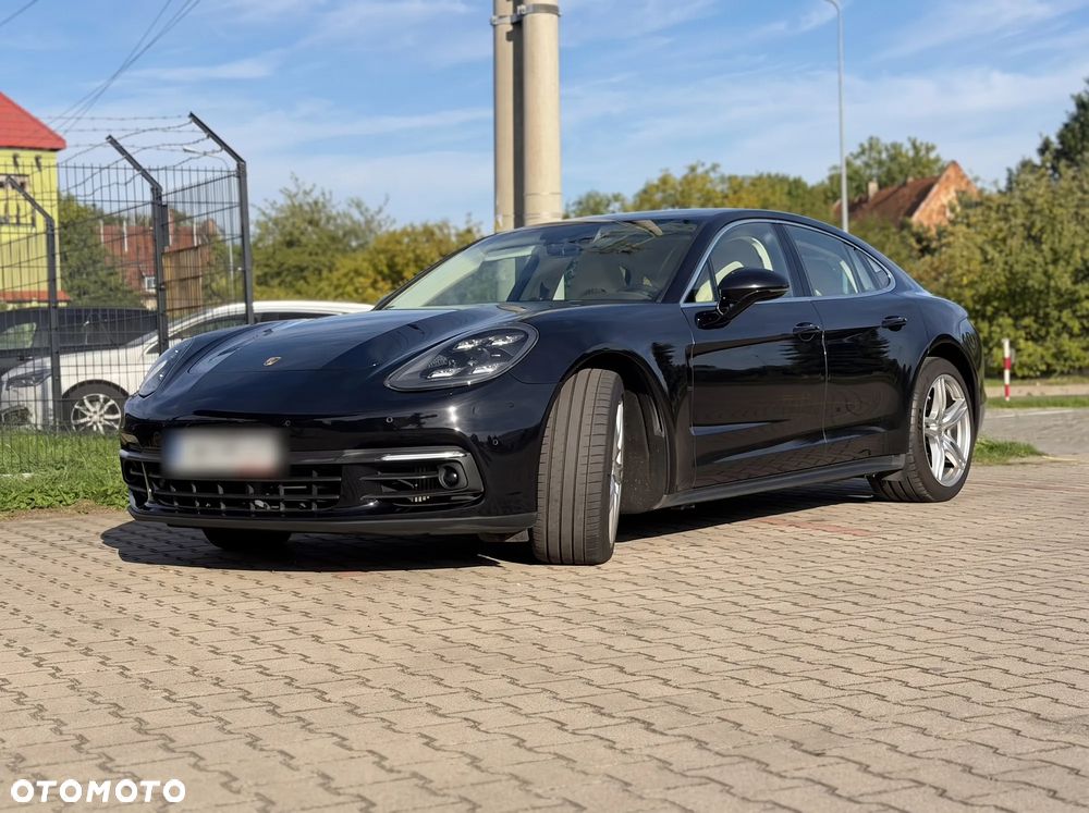 Porsche Panamera - 29