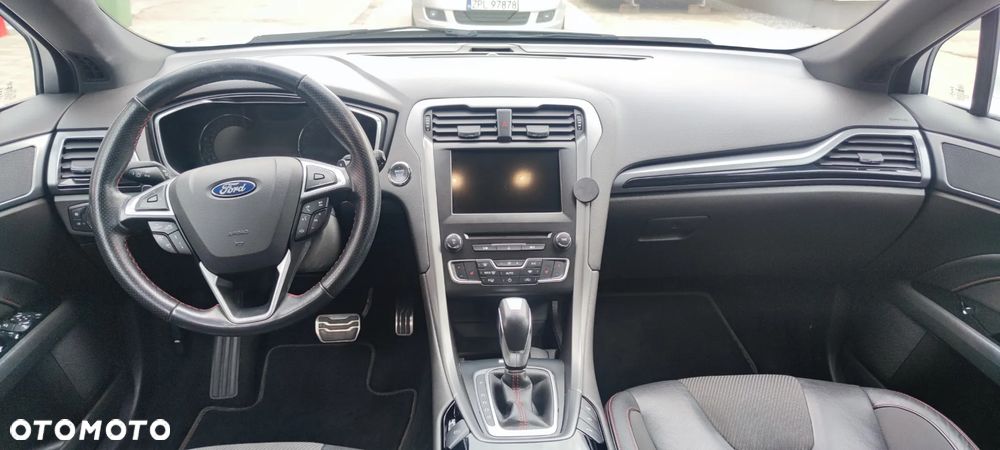 Ford Mondeo 2.0 TDCi ST-Line PowerShift - 10