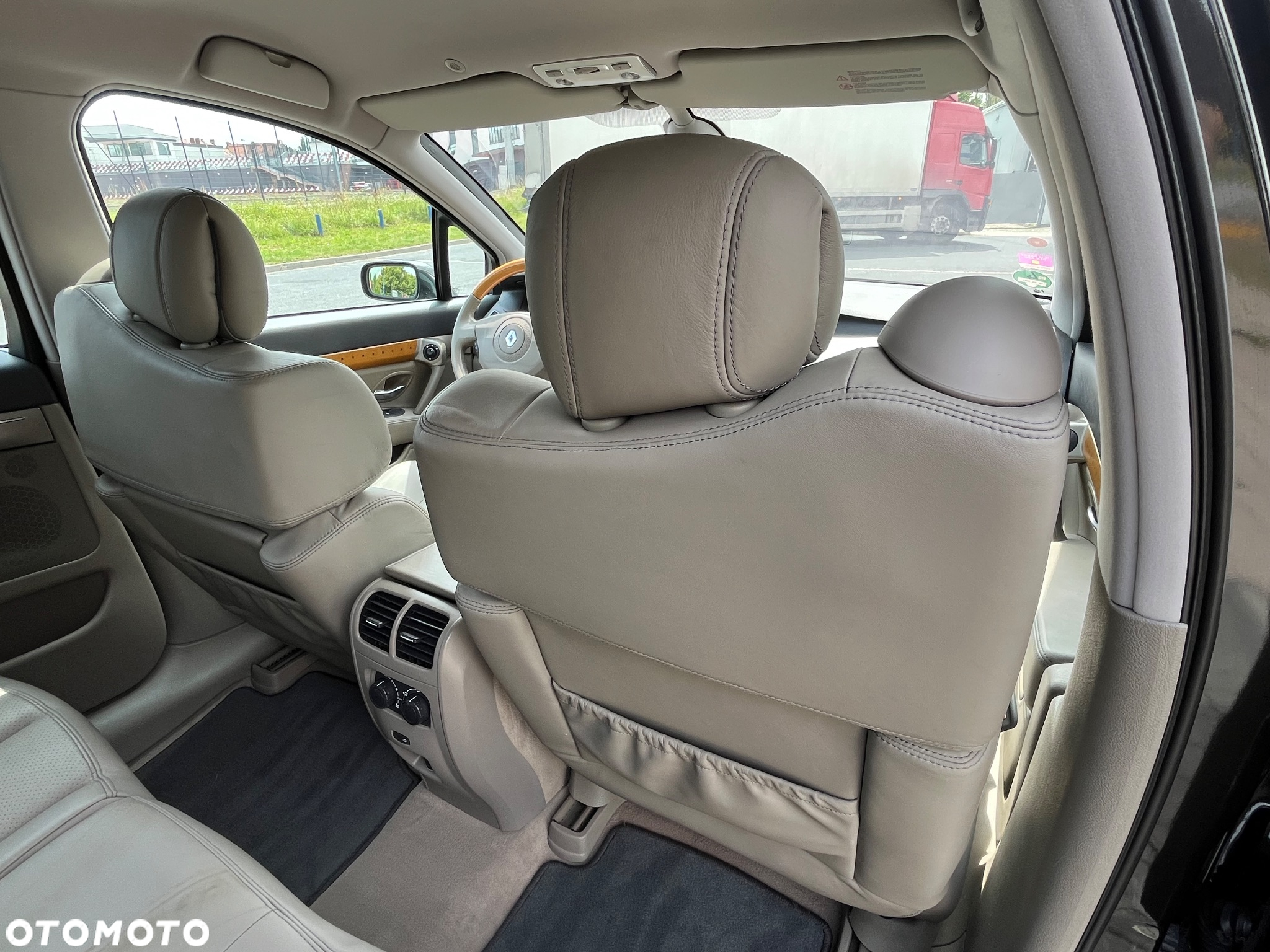 Renault Vel Satis 3.5 V6 Initiale - 26
