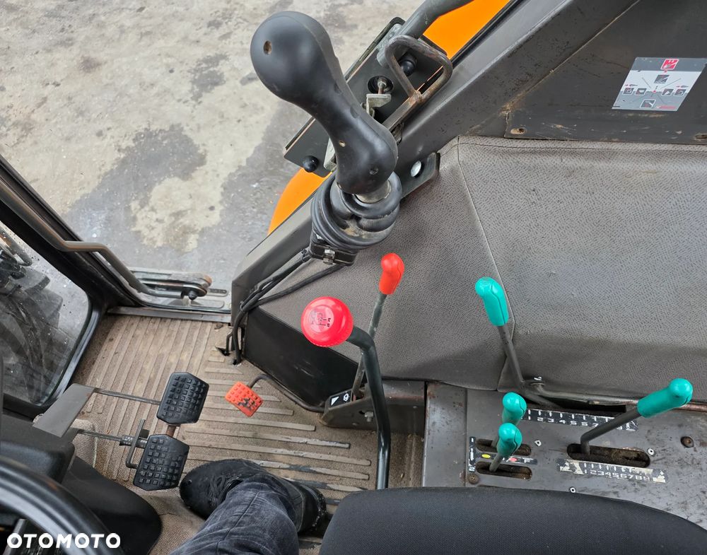 Renault Ceres 335 - 8