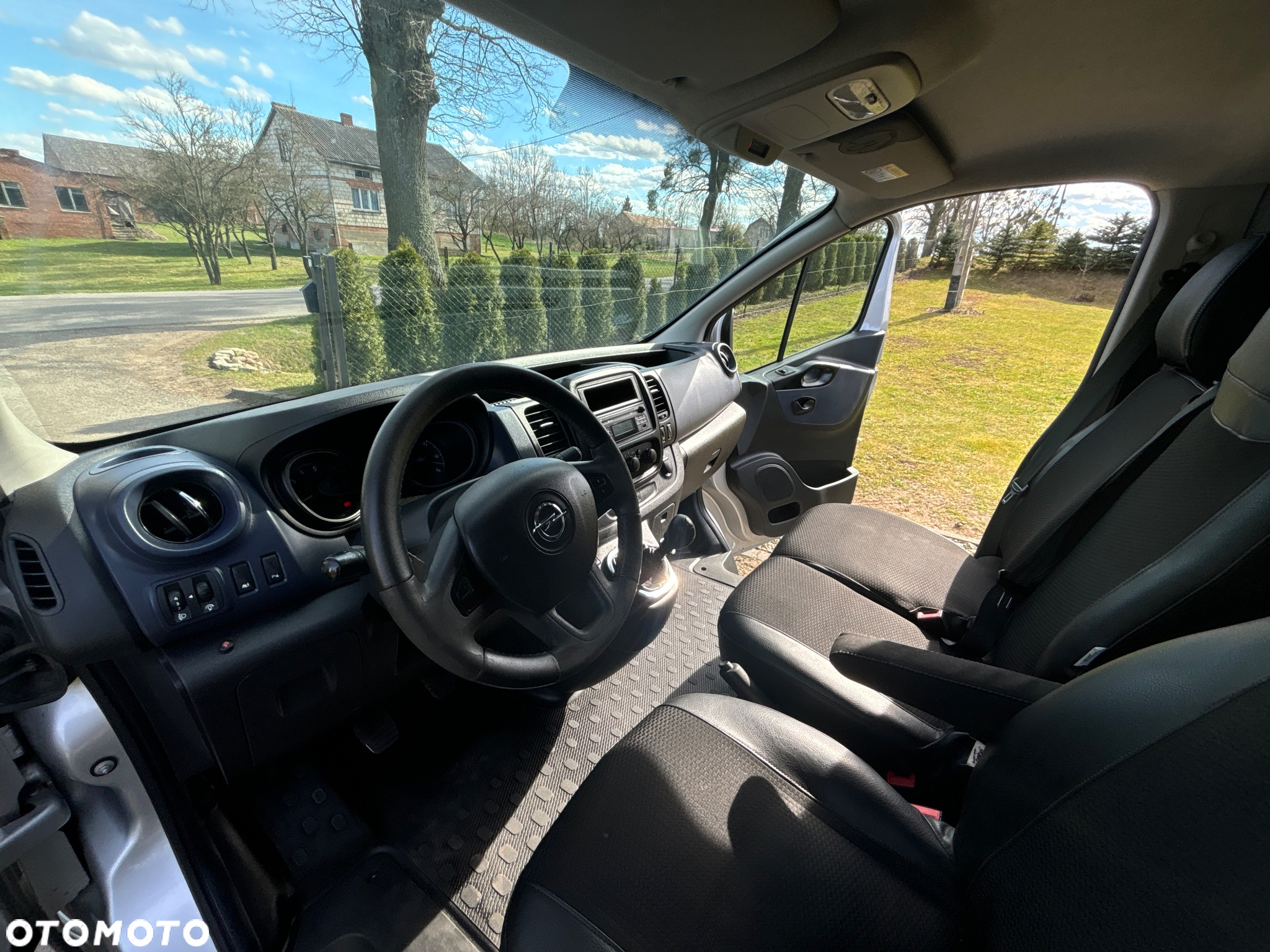 Opel Vivaro - 15