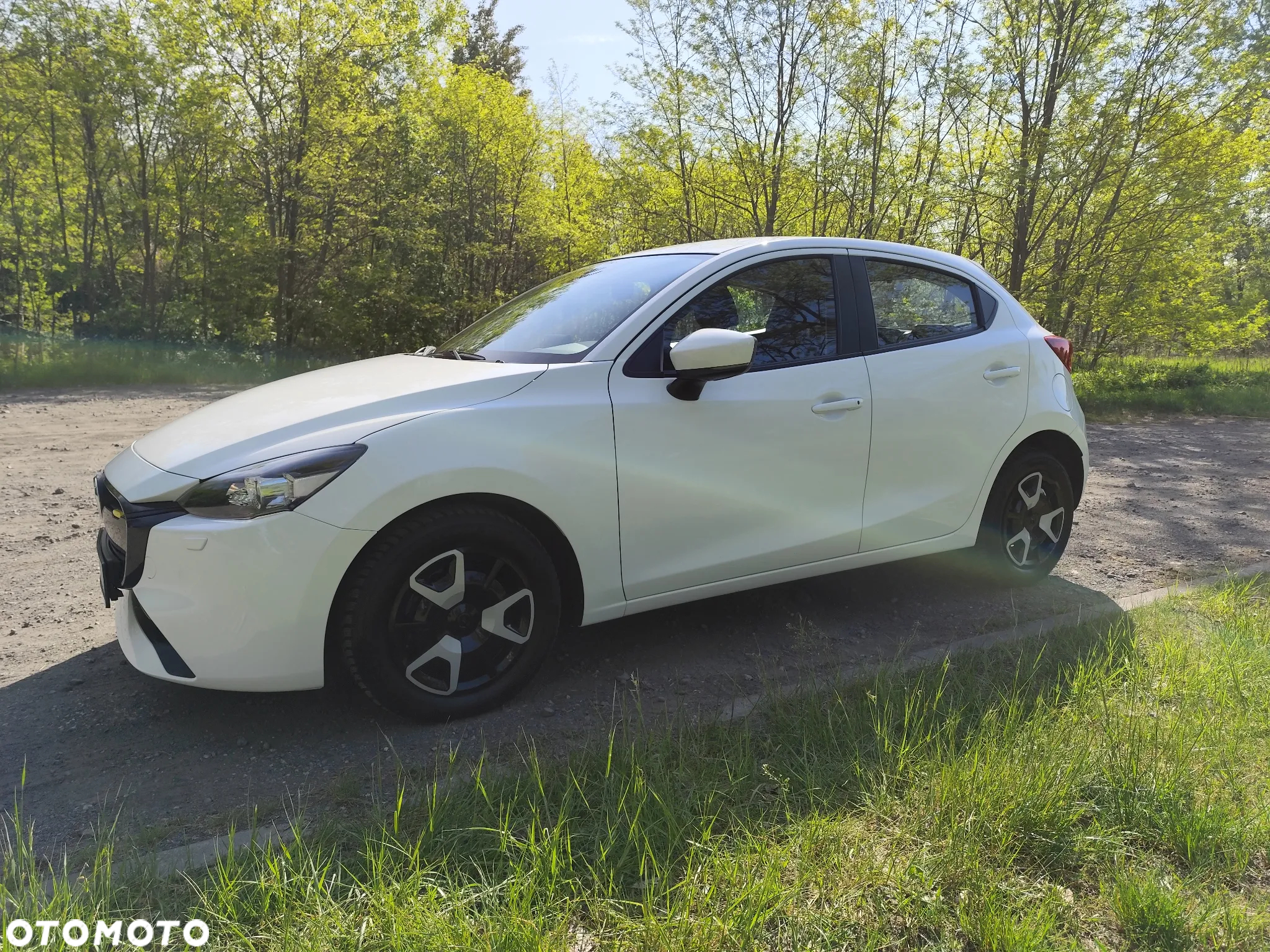 Mazda 2 SKYACTIV-G 90 Exclusive-Line - 2