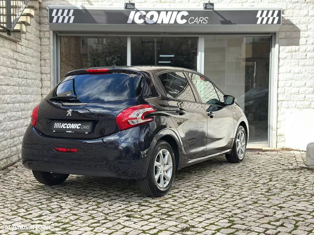 Peugeot 208 1.2 PureTech Active - 5