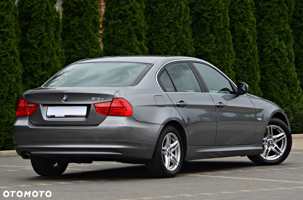 BMW Seria 3 318d - 20