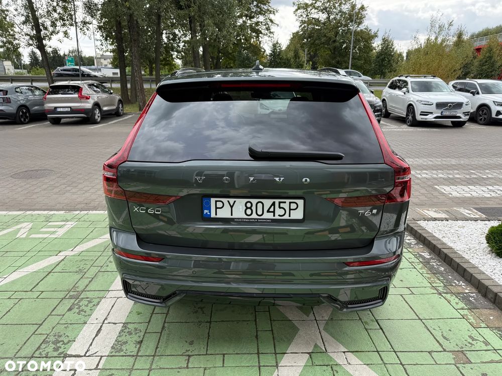 Volvo XC 60 T6 Plug-In Hybrid AWD Ultra Dark - 8