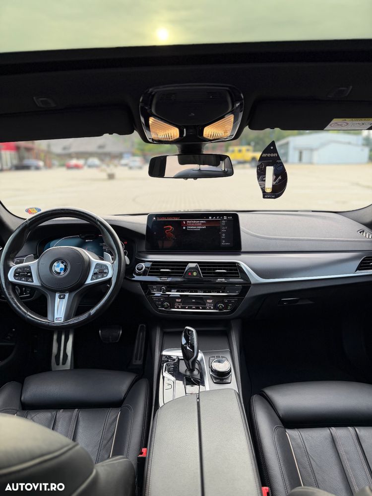 BMW Seria 5 530e Aut. M Sport Edition - 17
