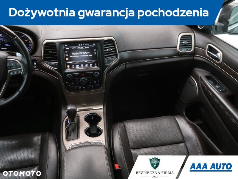 Jeep Grand Cherokee - 10