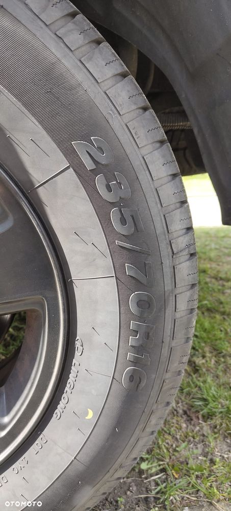 Jeep Liberty 3.7 4x4 - 14
