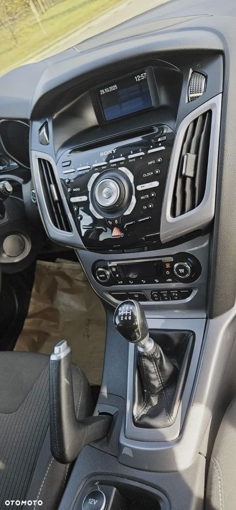 Ford Focus 1.6 TDCi ECOnetic 99g Start-Stopp-System Titanium - 25