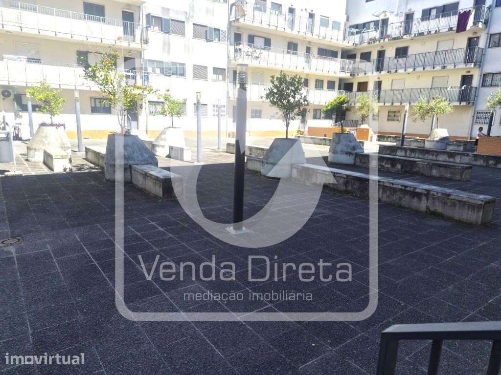 Apartamento T2 com 93,5 m², localizado na Ameixoeira, Lisboa - Grande imagem: 5/23