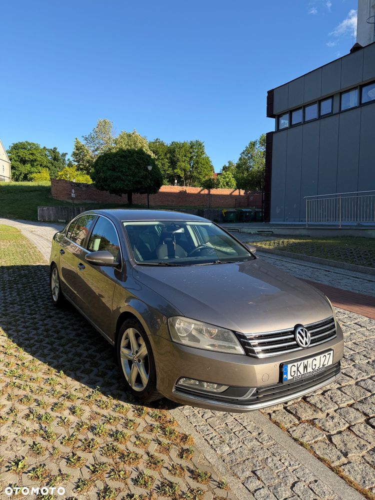 Volkswagen Passat 2.0 TDI Comfortline - 2