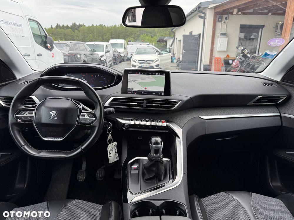 Peugeot 3008 - 9