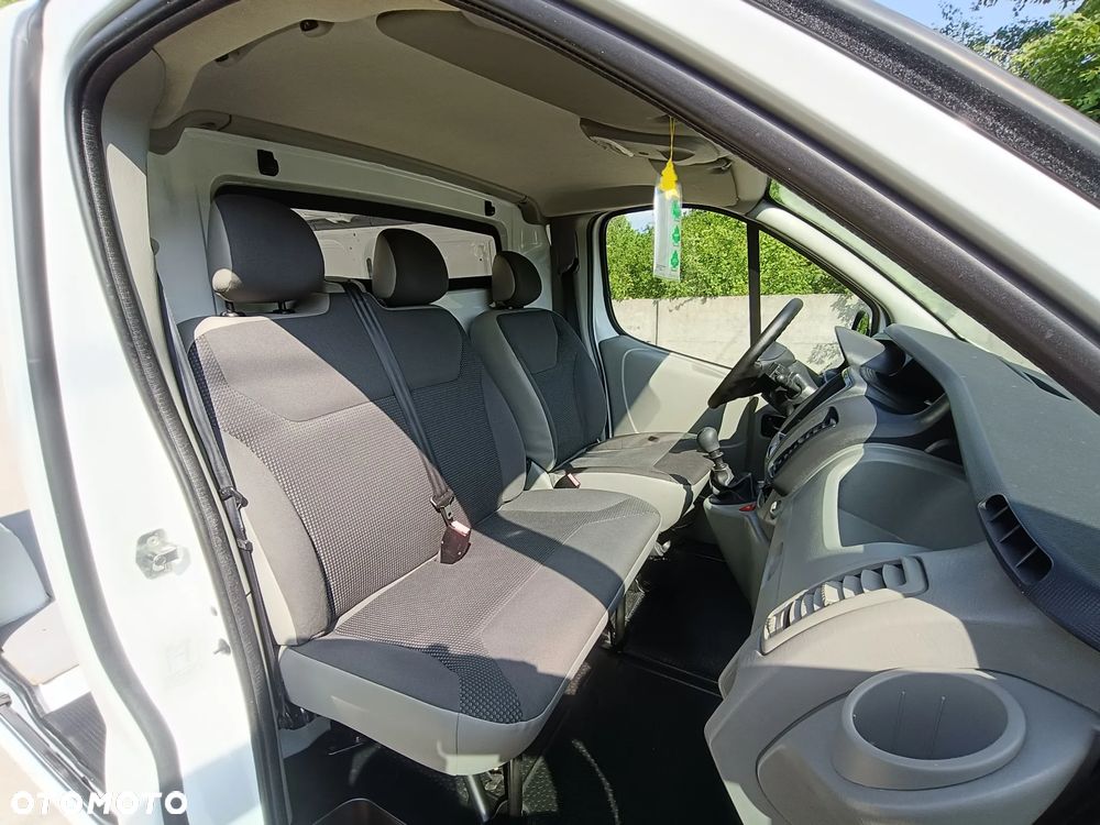 Opel Vivaro - 30