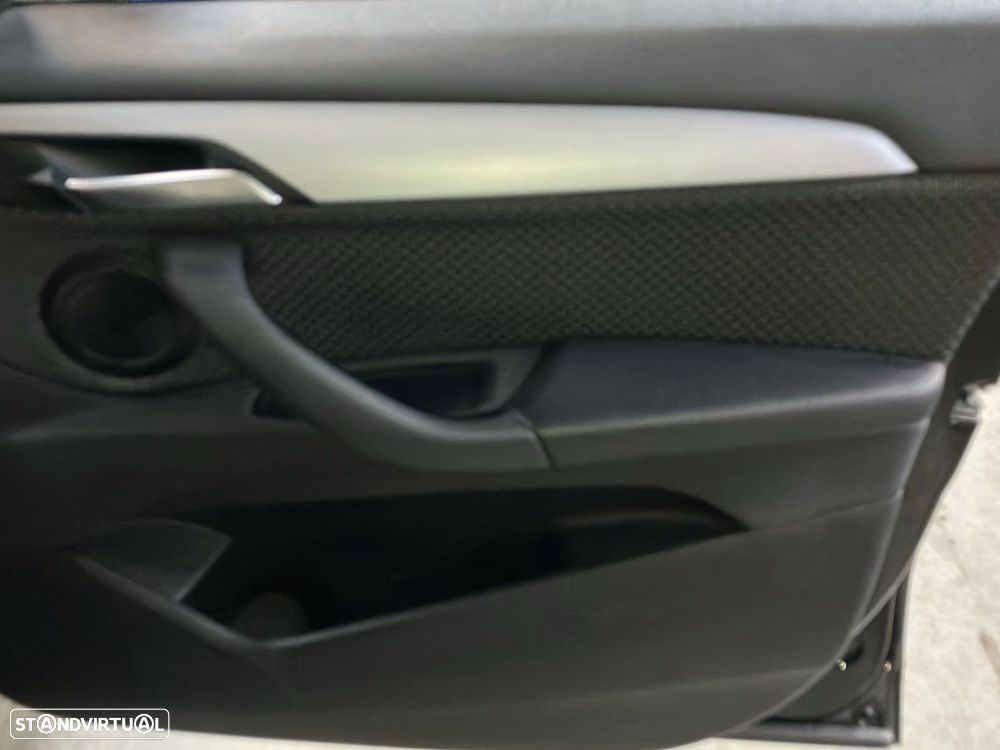 BMW X1 25 e xDrive Line Sport - 23