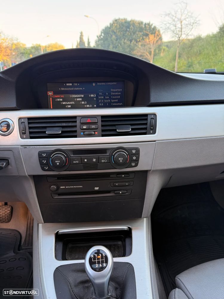 BMW 320 d DPF Edition Fleet Sport - 17