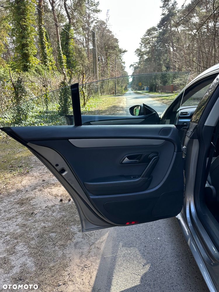 Volkswagen Passat CC 2.0 TDI DSG - 17