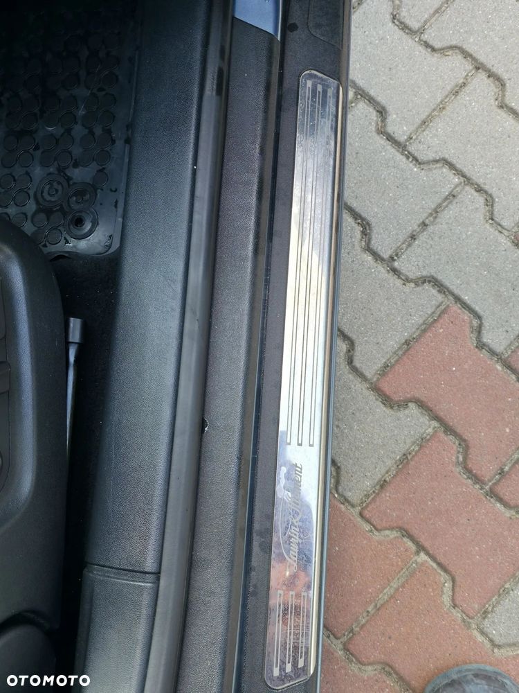 Skoda Octavia 2.0 TDI DPF DSG Laurin & Klement - 18