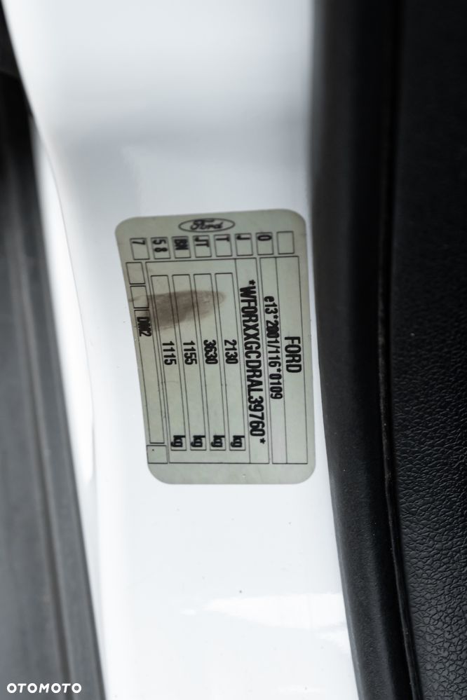 Ford Kuga 2.5 Individual - 26