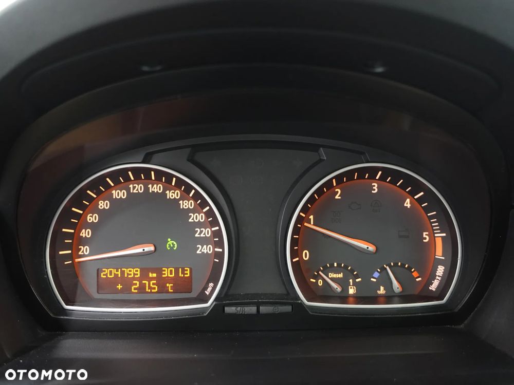 BMW X3 2.0d - 37