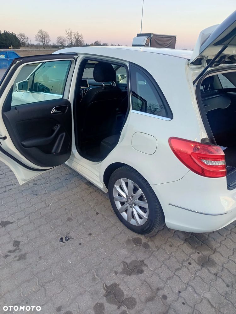 Mercedes-Benz Klasa B 180 CDI - 6