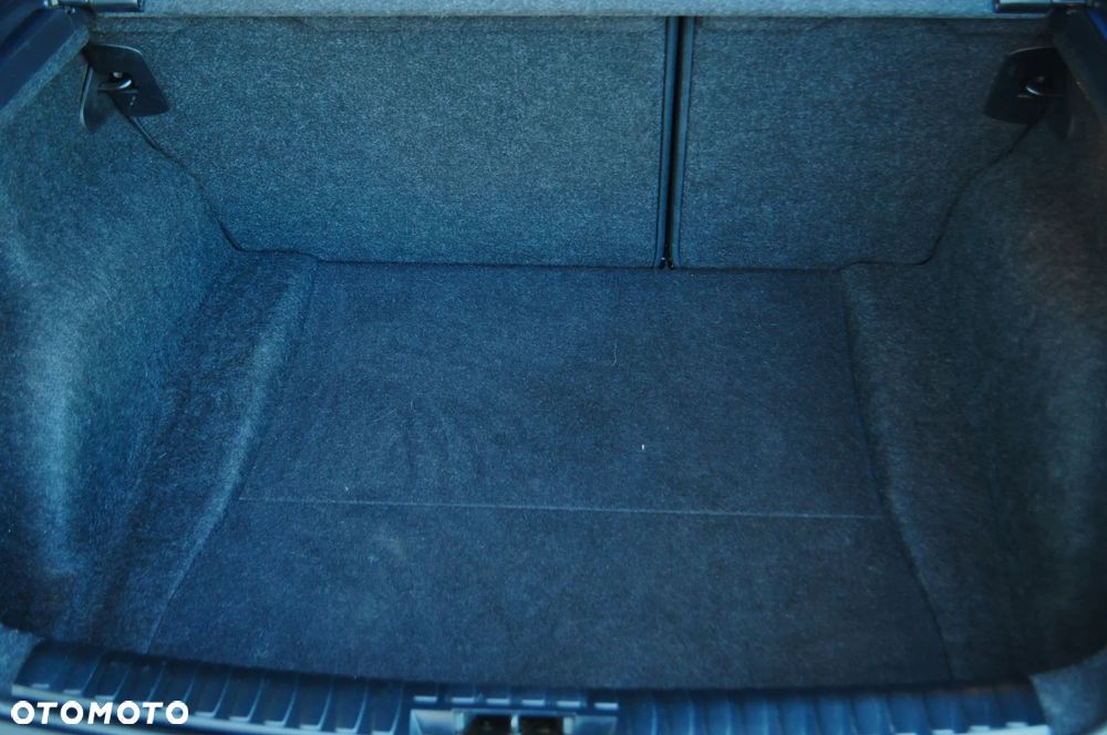 BMW Seria 1 118d - 8