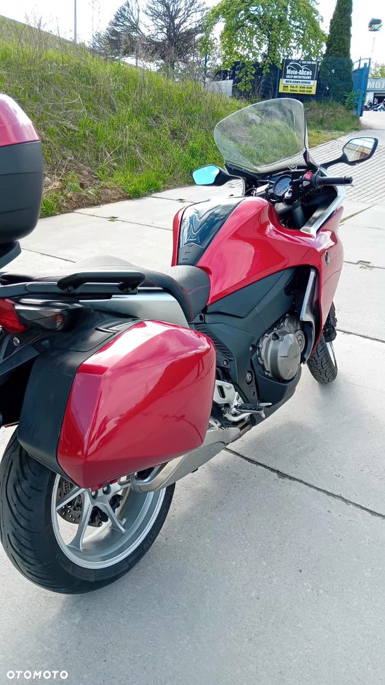 Honda VFR - 6