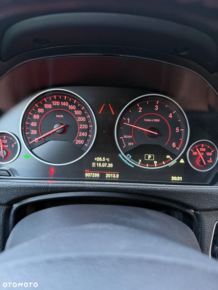 BMW Seria 3 320d Sport Line - 9