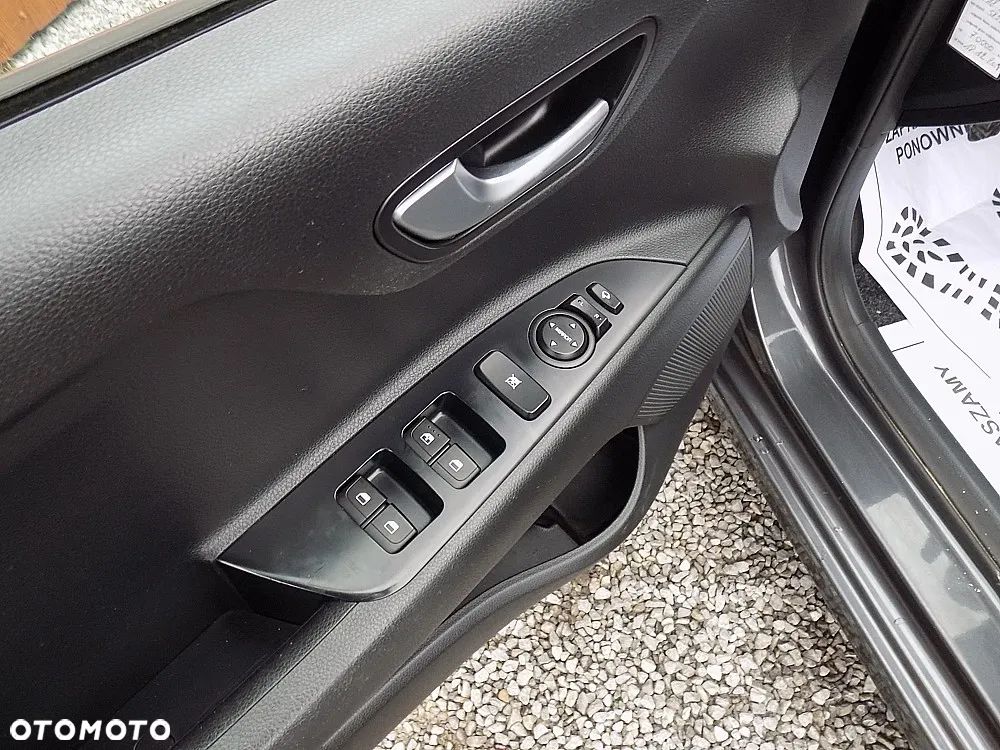 Kia Rio 1.2 Edition 7 - 9