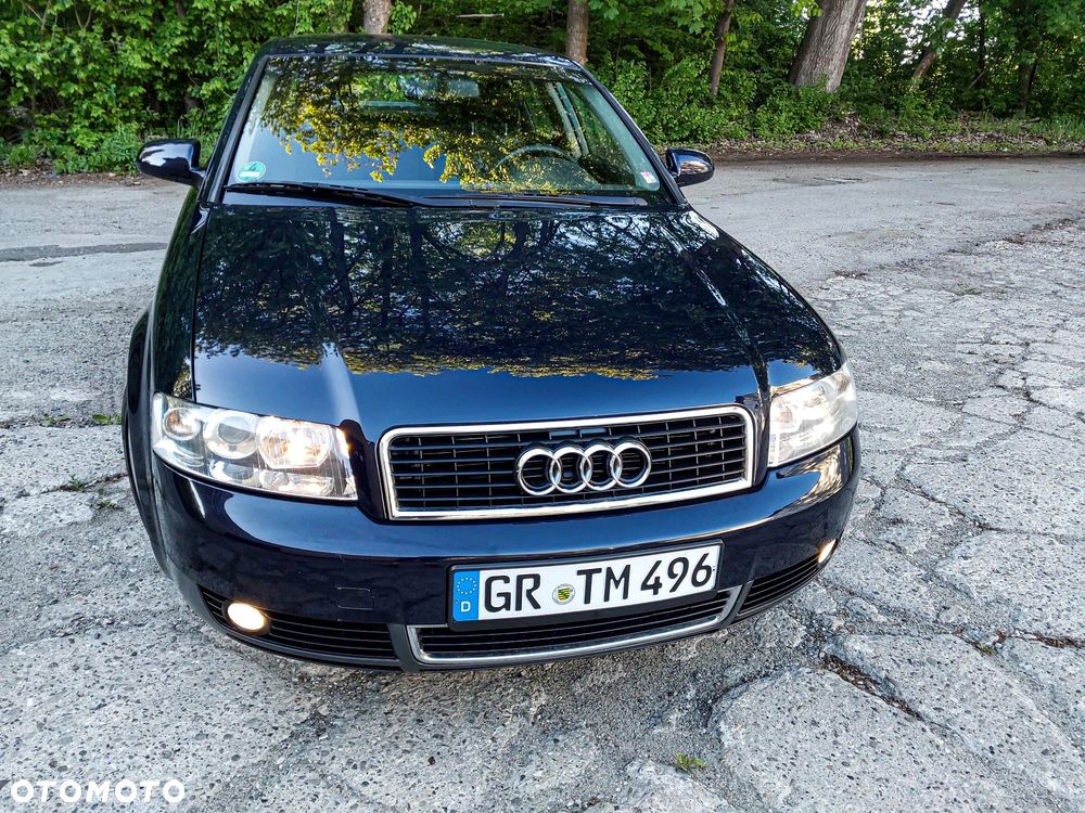 Audi A4 Limousine 2 - 10