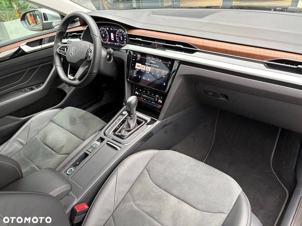 Volkswagen Arteon 2.0 TSI Elegance DSG - 17