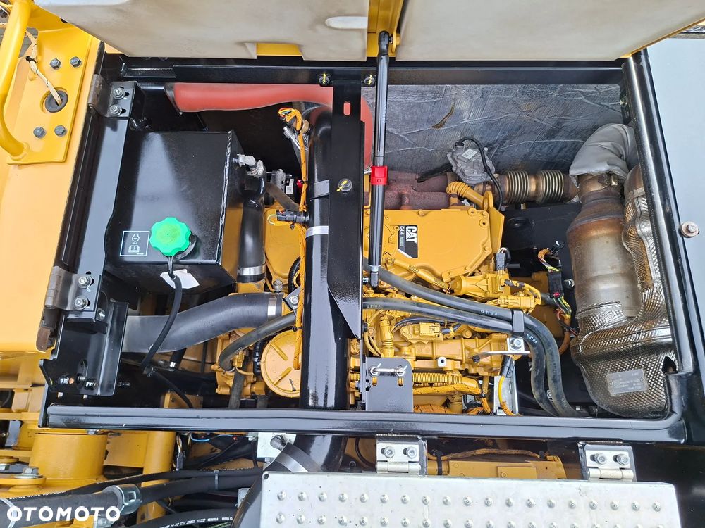 Caterpillar CAT M 316 F - 24