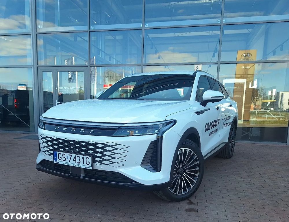 Omoda 9